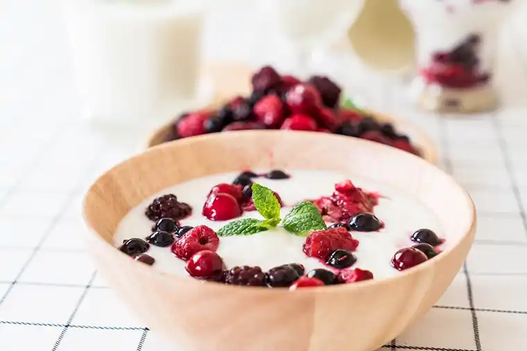 Yogurt and Berry Breakfast