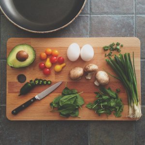 Home 36 Fresh avocado, tomatoes, eggs and greens for a healthy weight loss pace